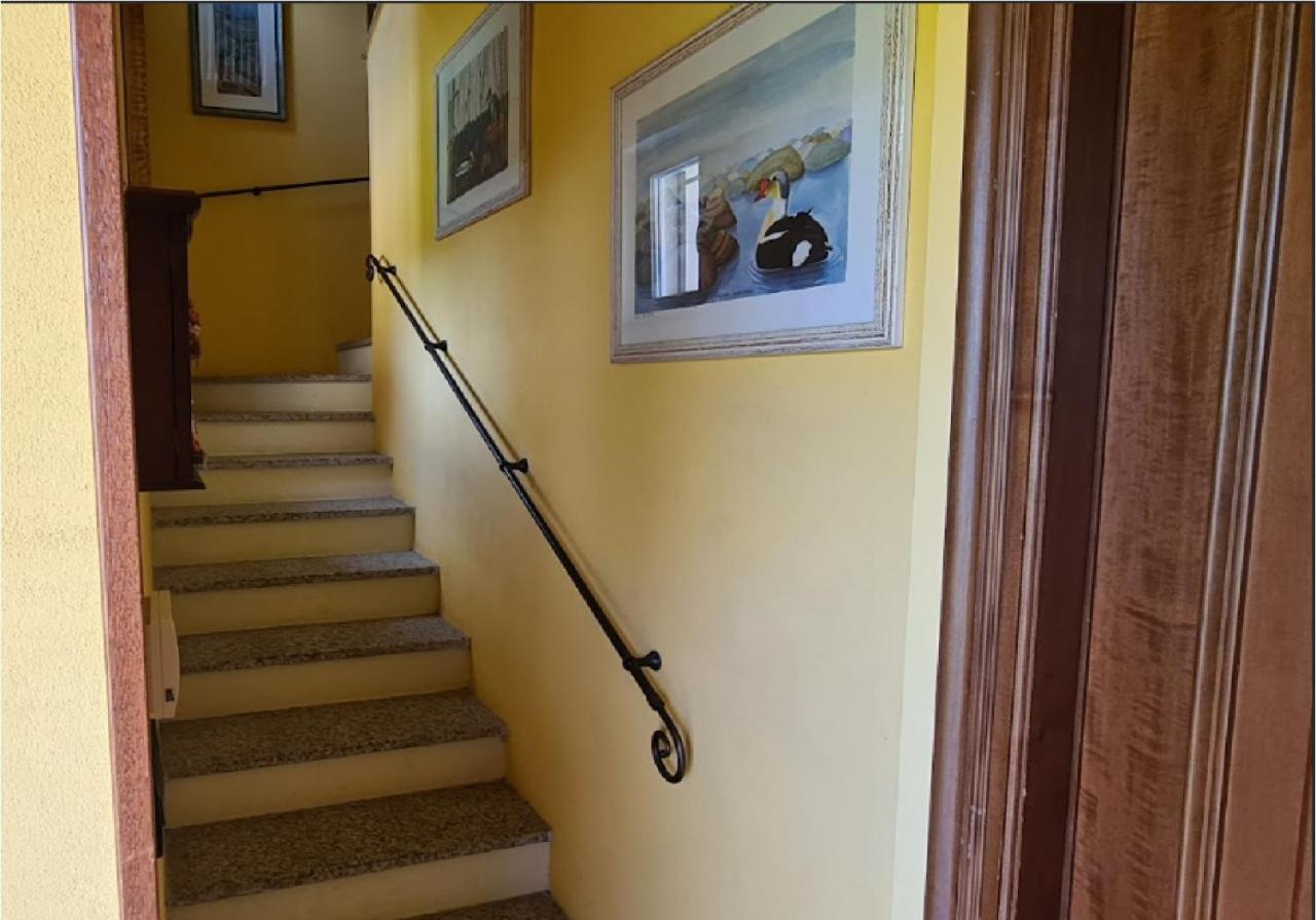 La Terrazza Sui Limoni - Suite Degli Ospiti - Mare, Escursioni A Piedi O Bike, Falesie Per Arrampicate Cisano sul Neva Luaran gambar